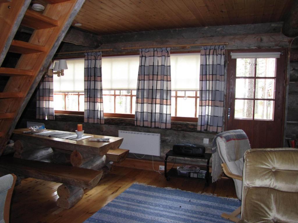 Äkäslompolo Lost Inn Cabins חדר תמונה