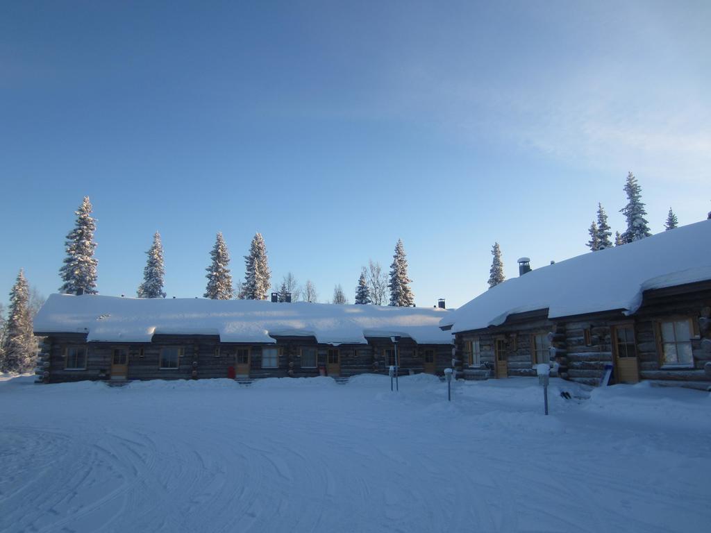 Äkäslompolo Lost Inn Cabins מראה חיצוני תמונה
